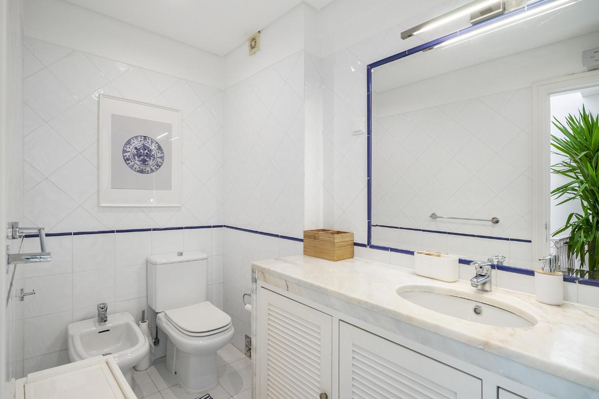 Whome Campo De Ourique 1br Duplex With Ac Apartment Lisbon